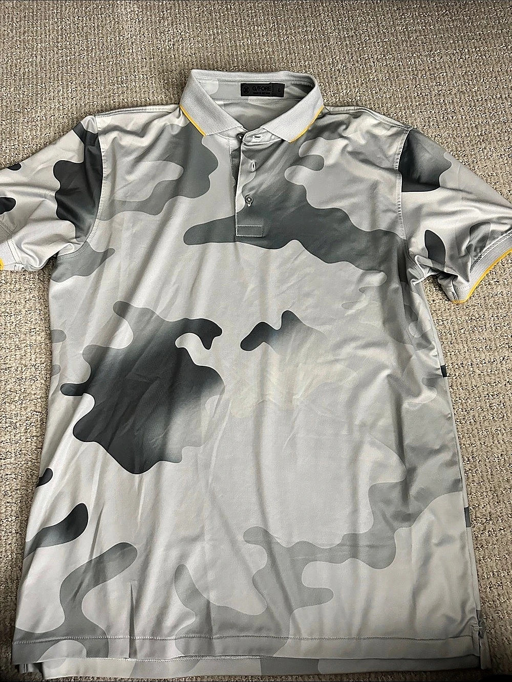 G/FORE Men's Camo Polo in Gray & White Like New